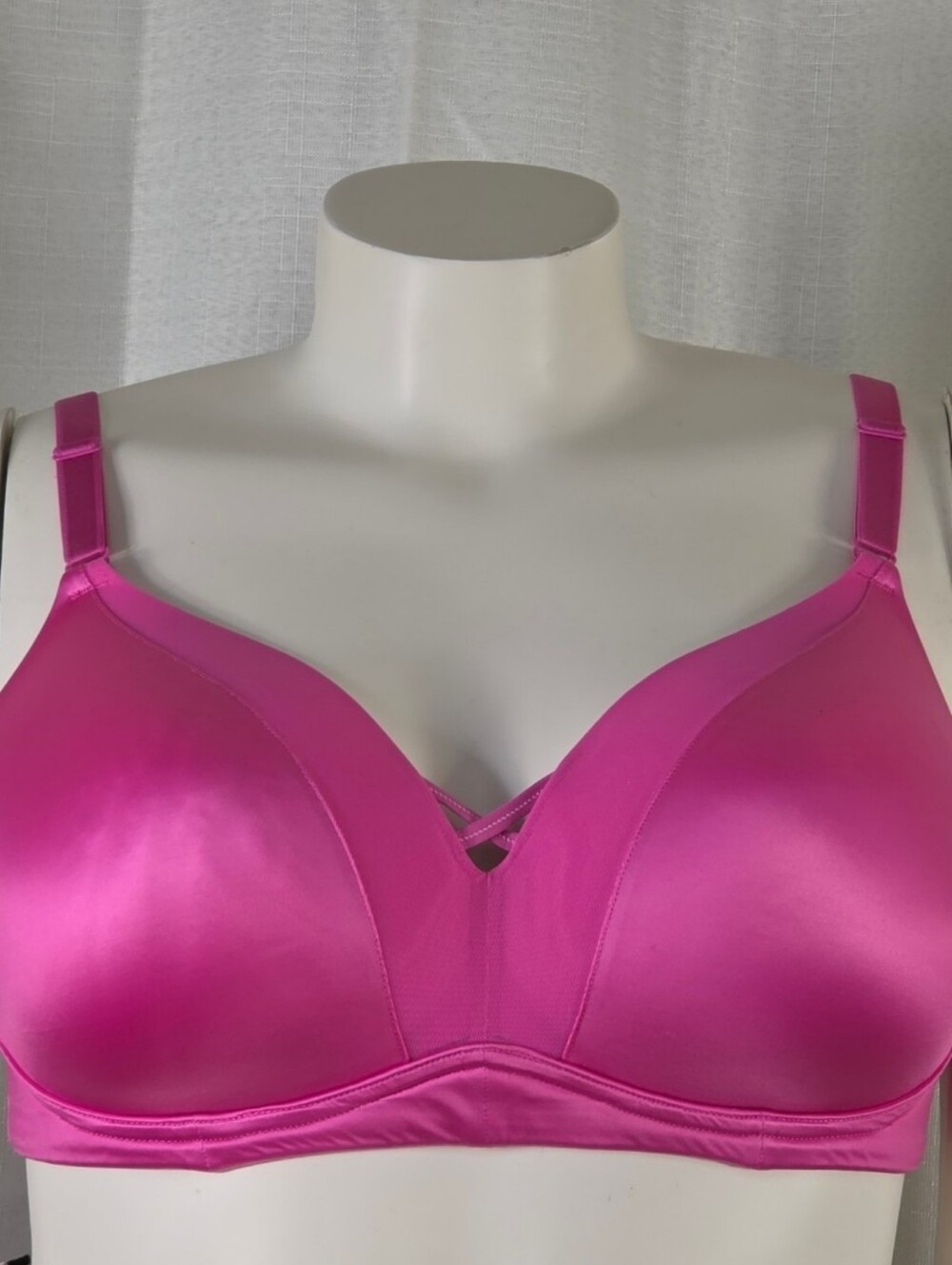 Torrid Dream Wire-Free Push-Up Bra Hot Pink 46C Back Smoothing Like New